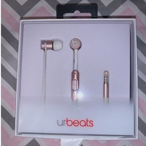 urbeats Earphones!!